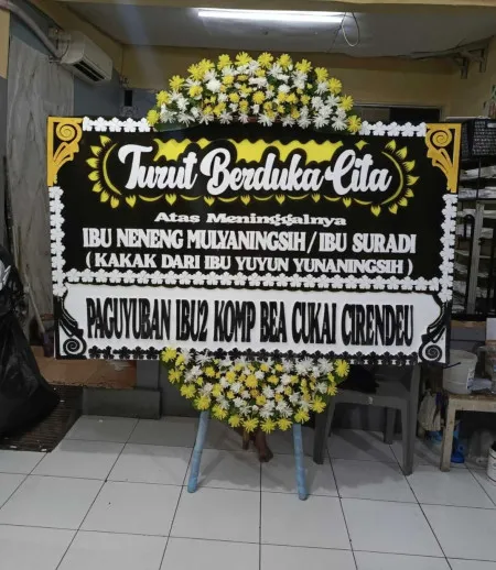 Papan Bunga Duka Tapos