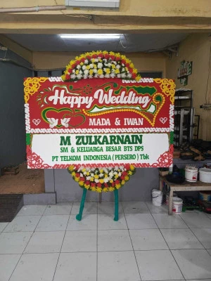 Papan Bunga di Tapos